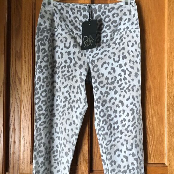 NWT Chaser Quadrablend Mob Wife Lace Up Back Leggings Animal Print Gray - M - Picture 3 of 11